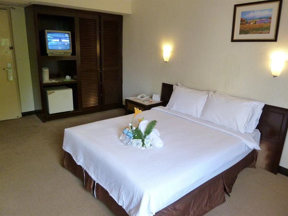 Corona Inn كوالالمبور المظهر الخارجي الصورة